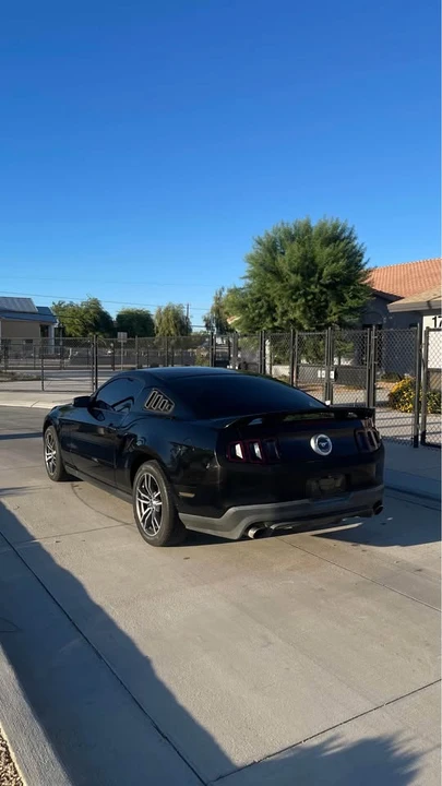 2011 Ford S197 Mustang GT - Image 5 of 11