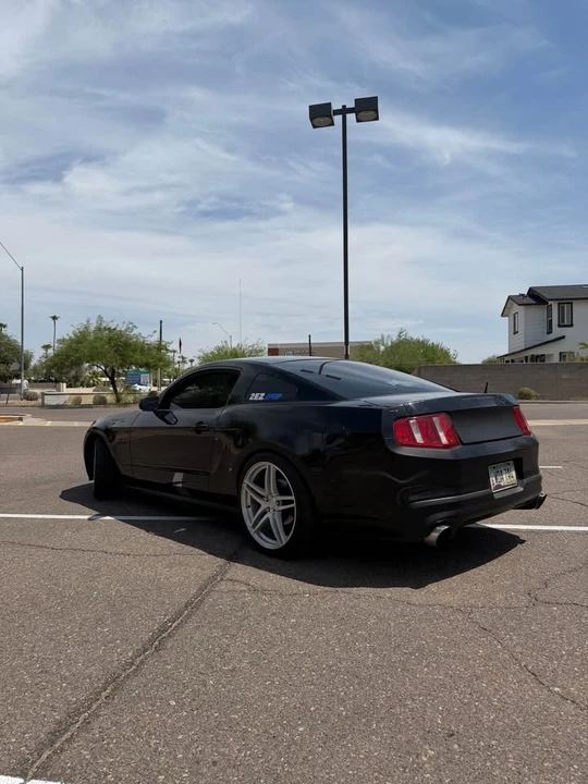 2011 Ford S197 Mustang GT - Image 3 of 5