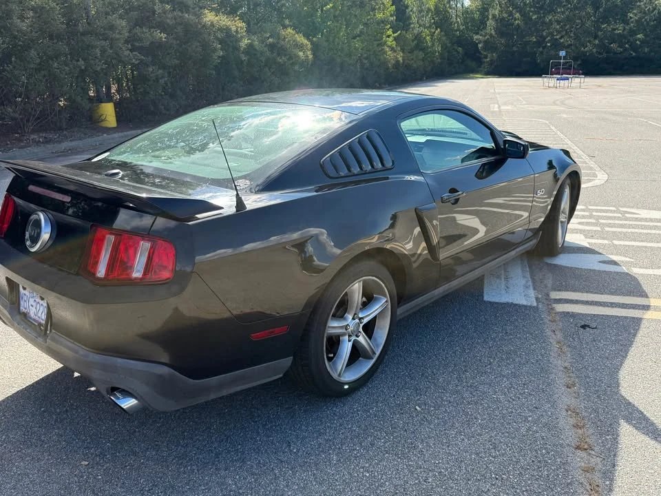 2011 Ford S197 Mustang GT - Image 4 of 10