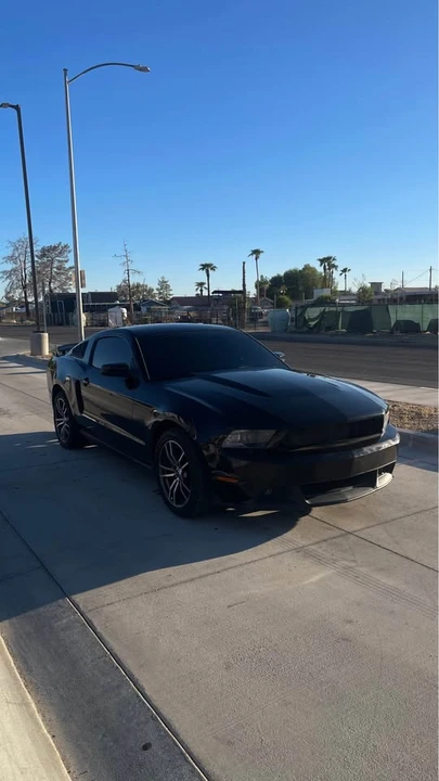 2011 Ford S197 Mustang GT - Image 2 of 11