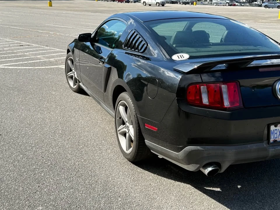 2011 Ford S197 Mustang GT - Image 5 of 10