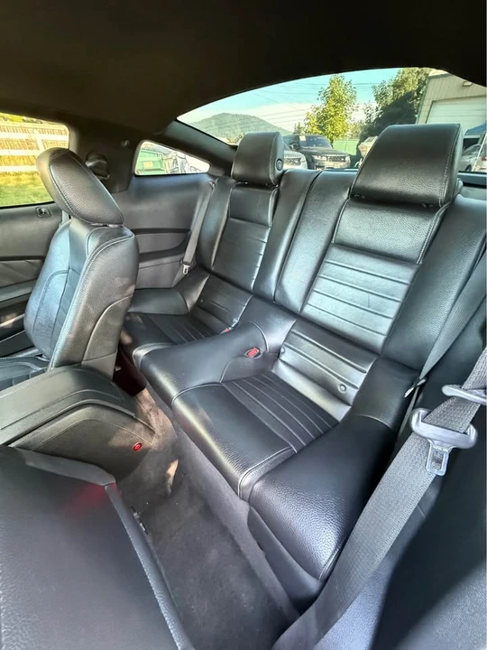 2011 Ford S197 Mustang GT - Image 12 of 17