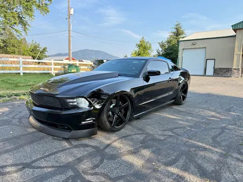 2011 Ford Mustang GT Coupe 2D
