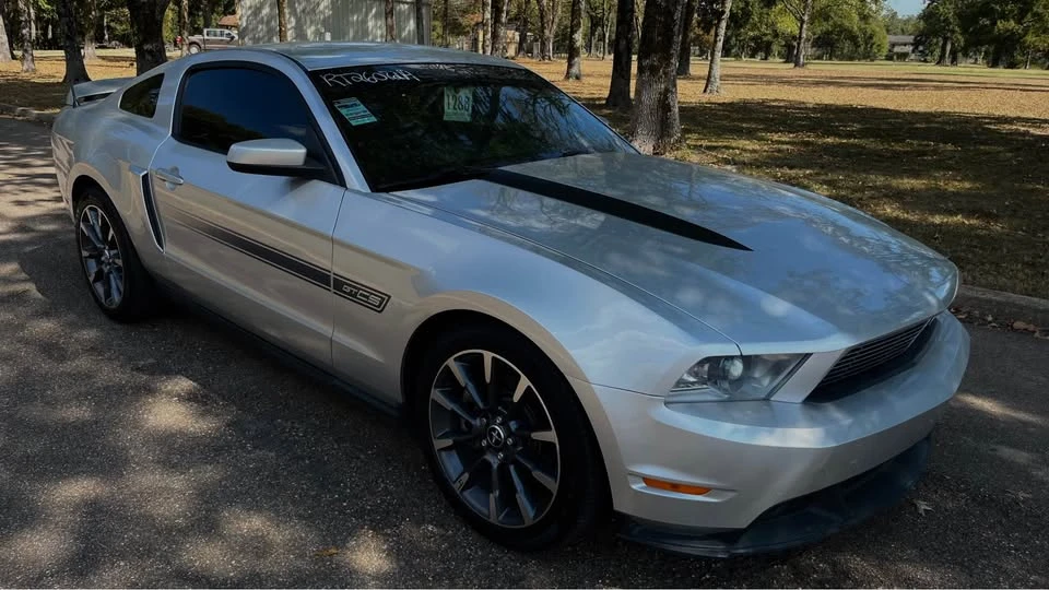 2011 Ford S197 Mustang GT - Image 2 of 5