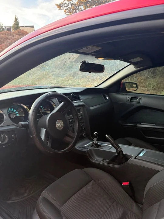 2011 Ford S197 Mustang GT - Image 10 of 14