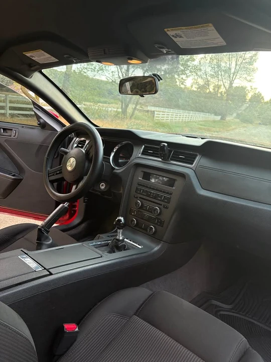 2011 Ford S197 Mustang GT - Image 11 of 14