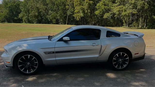 2011 Ford Mustang GT Coupe 2D