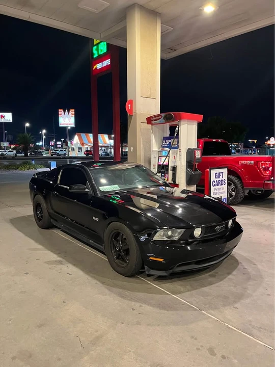 2011 Ford S197 Mustang GT - Image 2 of 5
