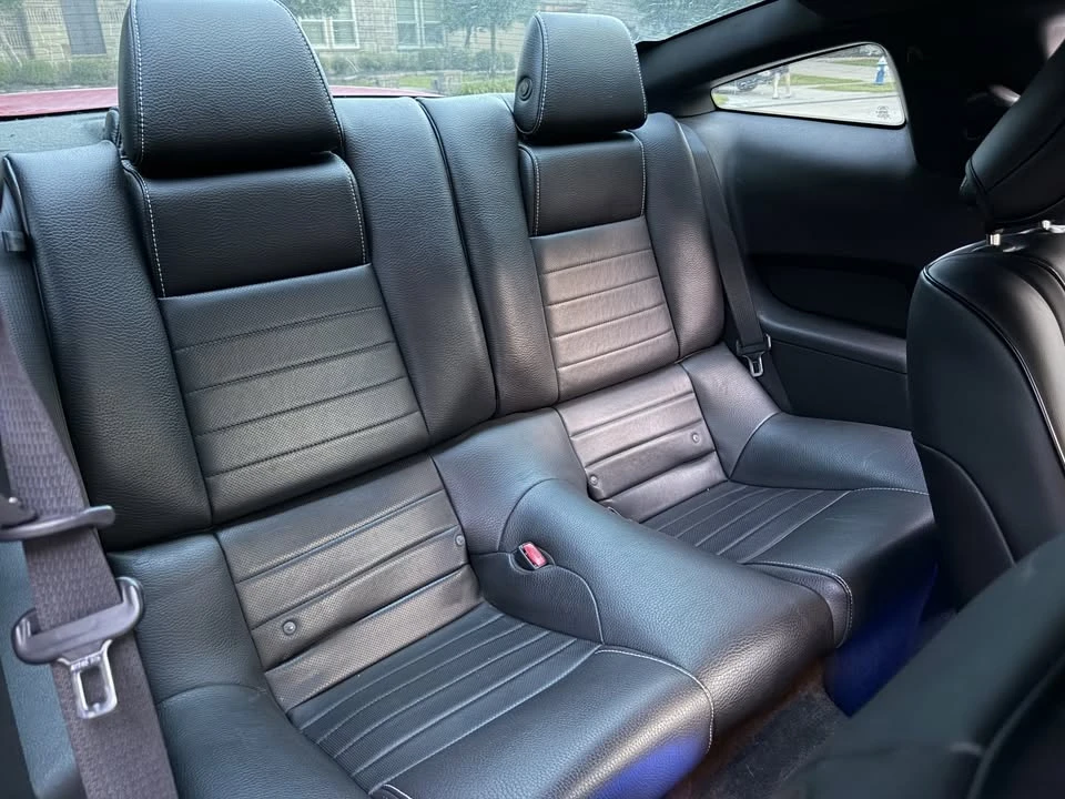 2011 Ford S197 Mustang - Image 14 of 20
