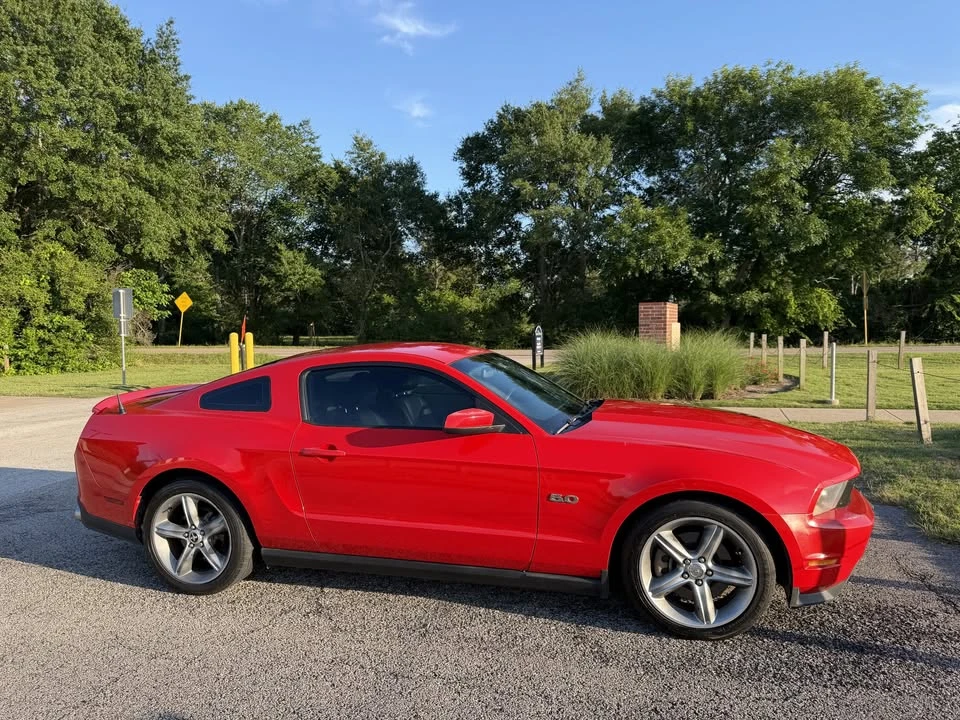 2011 Ford S197 Mustang - Image 6 of 20