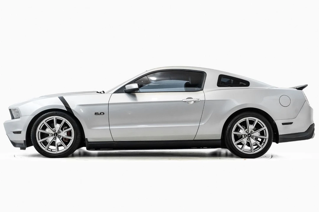 2011 Ford S197 Mustang GT - Image 12 of 31