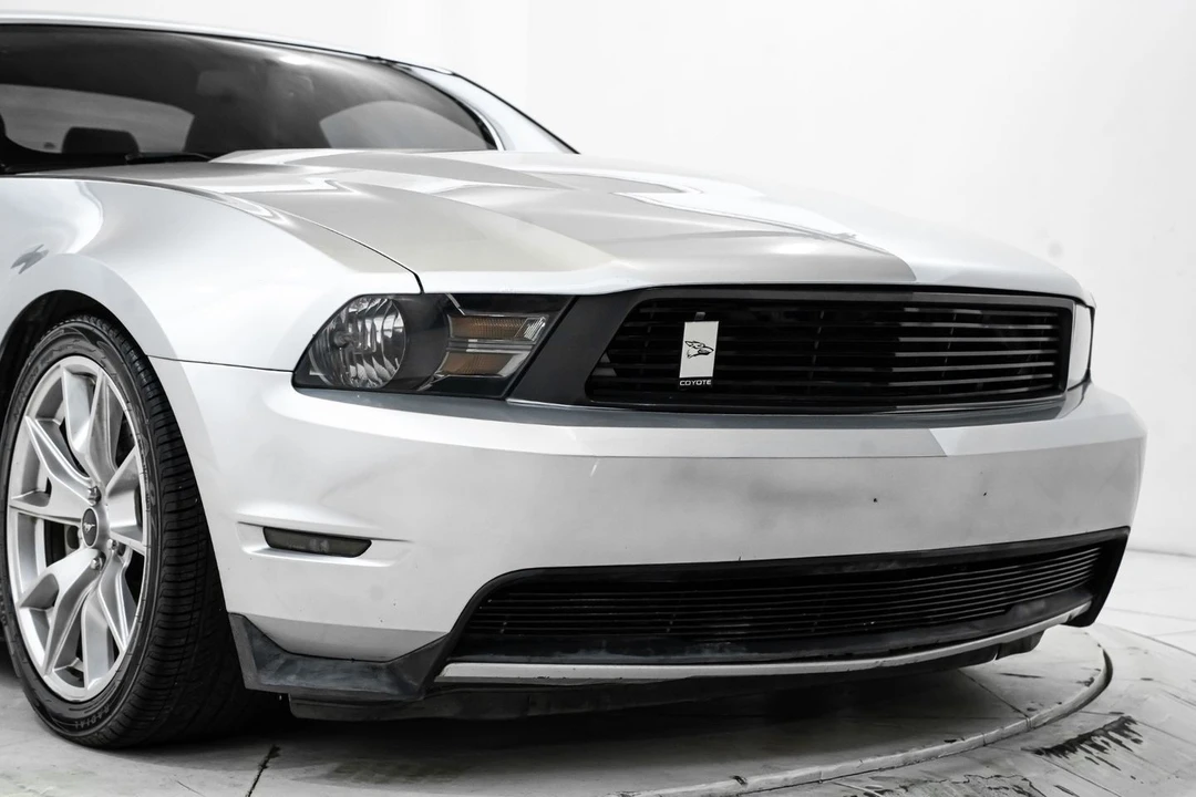 2011 Ford S197 Mustang GT - Image 18 of 31