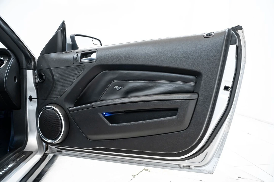 2011 Ford S197 Mustang GT - Image 24 of 31