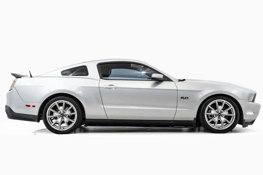 2011 Ford S197 Mustang GT - Image 7 of 31