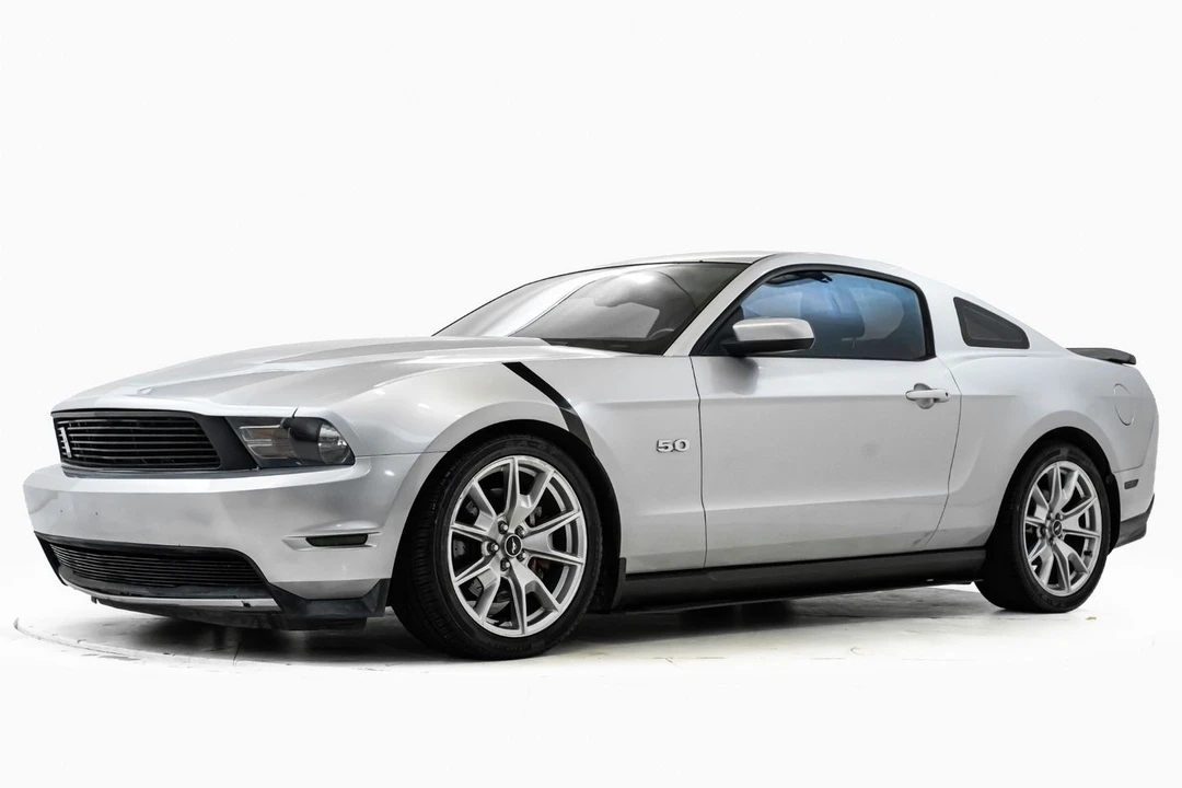 2011 Ford S197 Mustang GT - Image 10 of 31