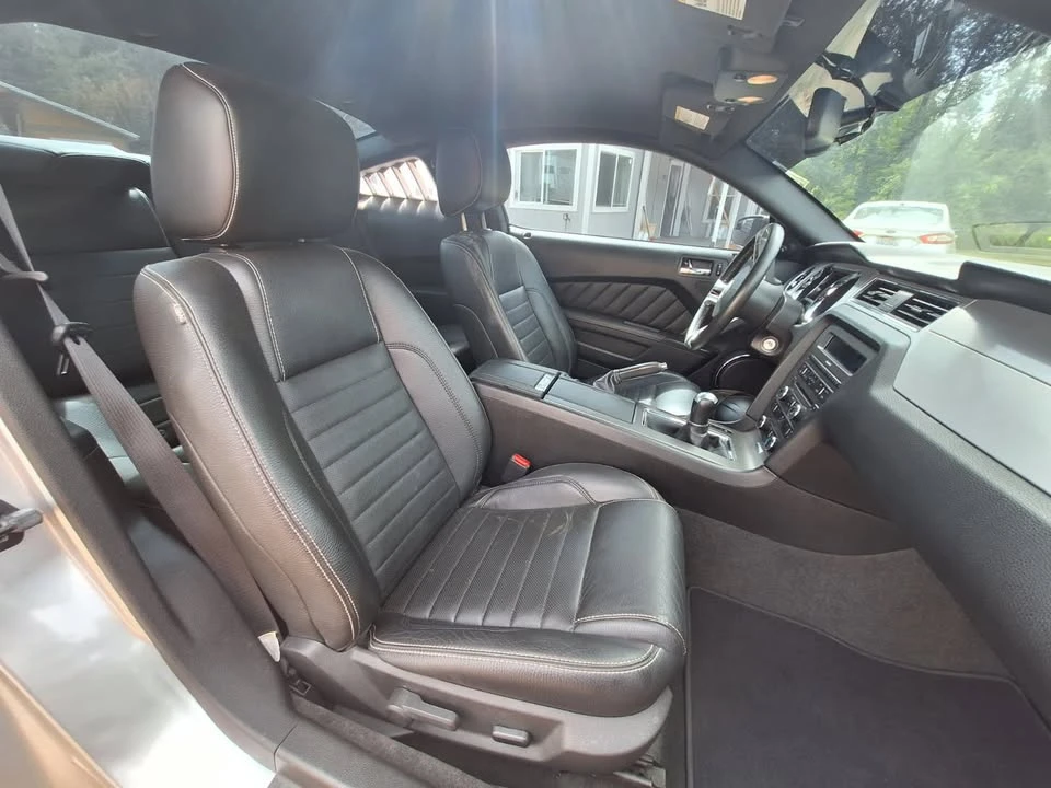 2011 Ford S197 Mustang GT - Image 9 of 18
