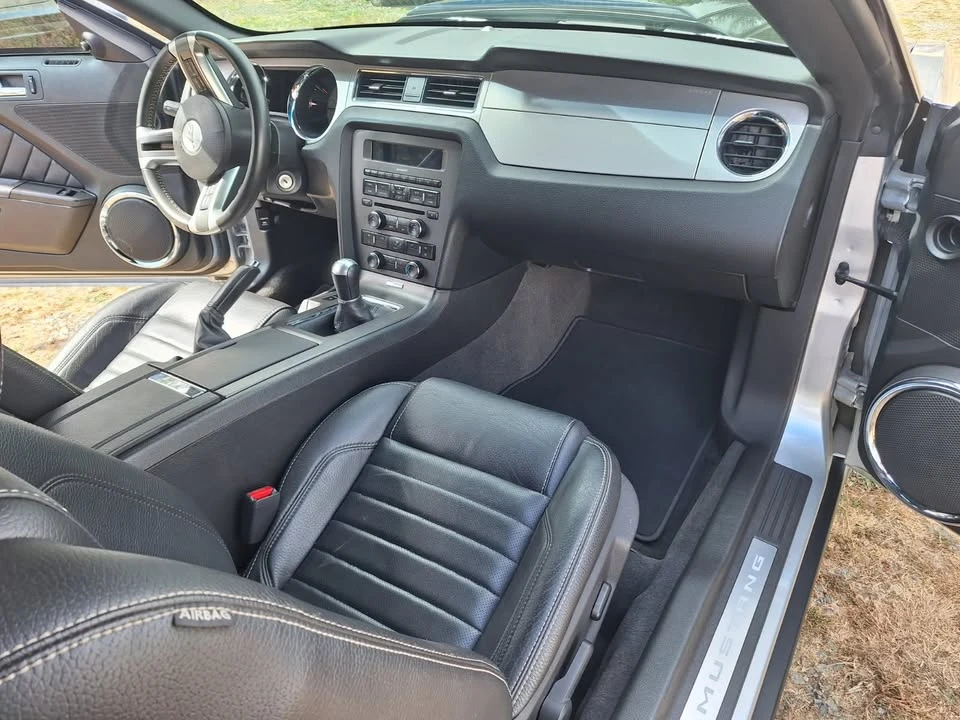 2011 Ford S197 Mustang GT - Image 12 of 18