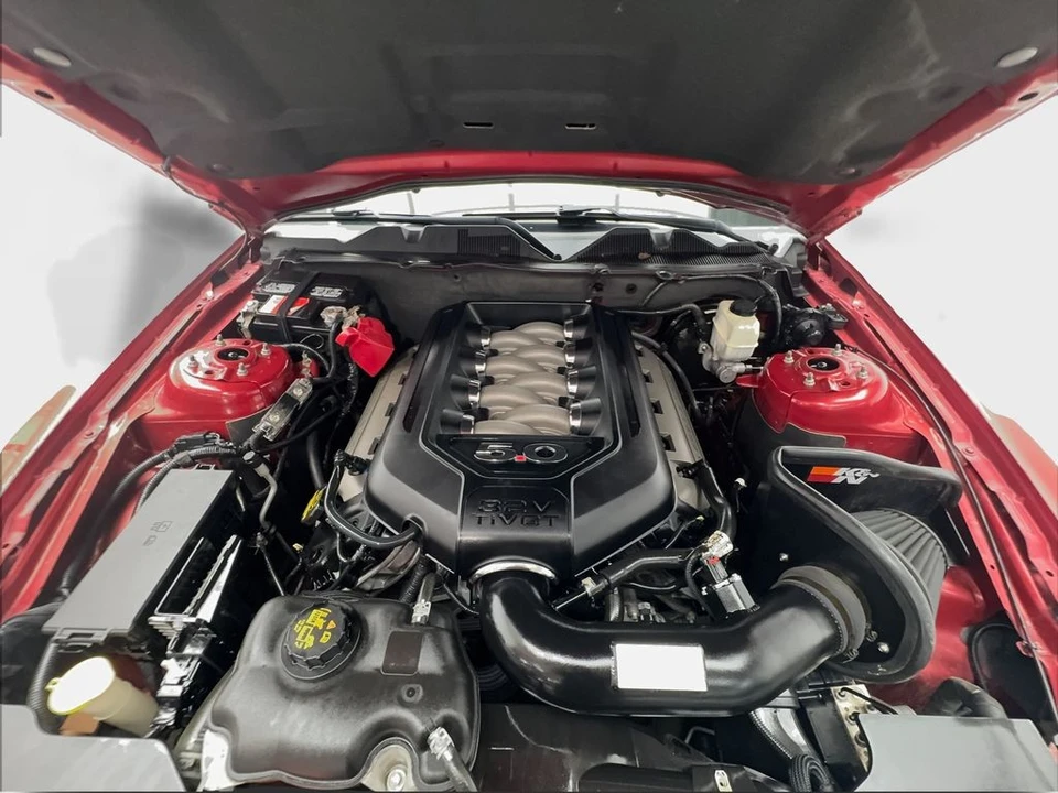 2011 Ford S197 Mustang - Image 17 of 31