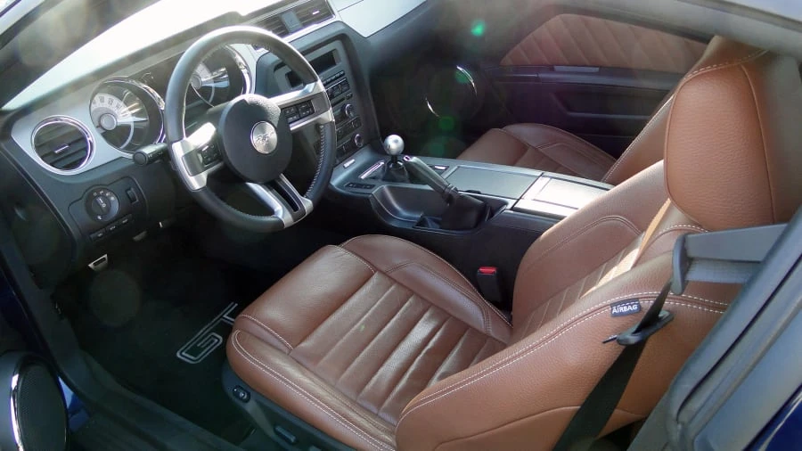 2011 Ford S197 Mustang - Image 3 of 8