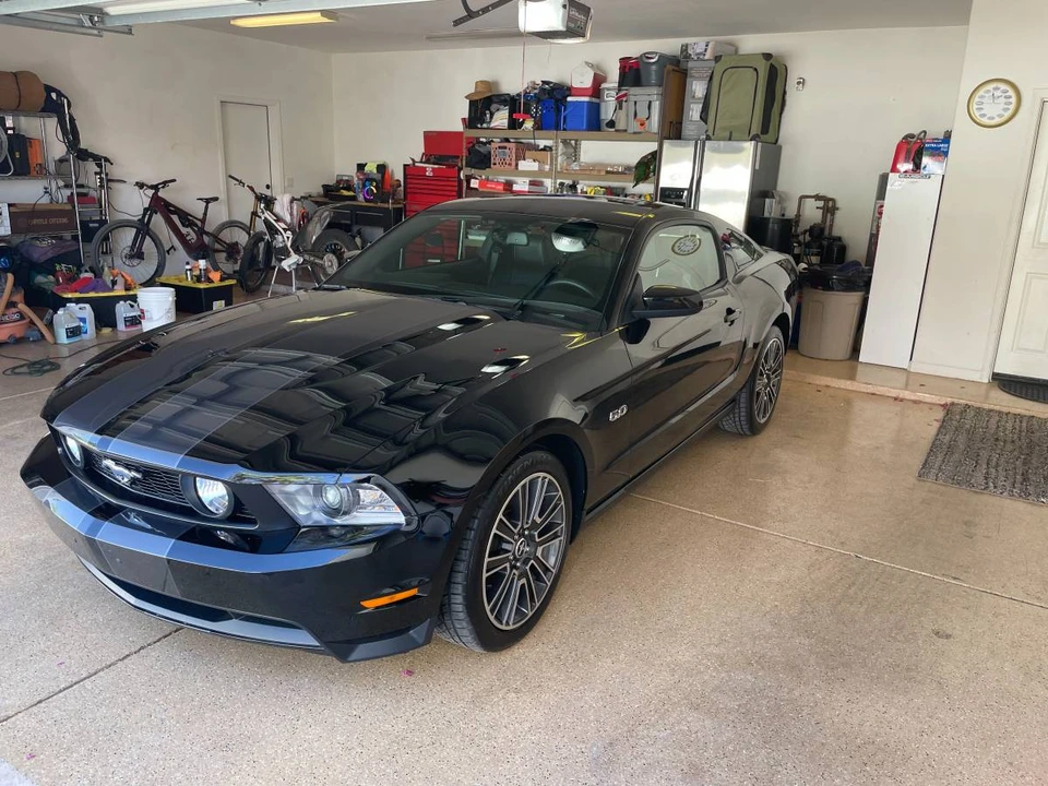 2011 Ford S197 Mustang GT - Image 2 of 4