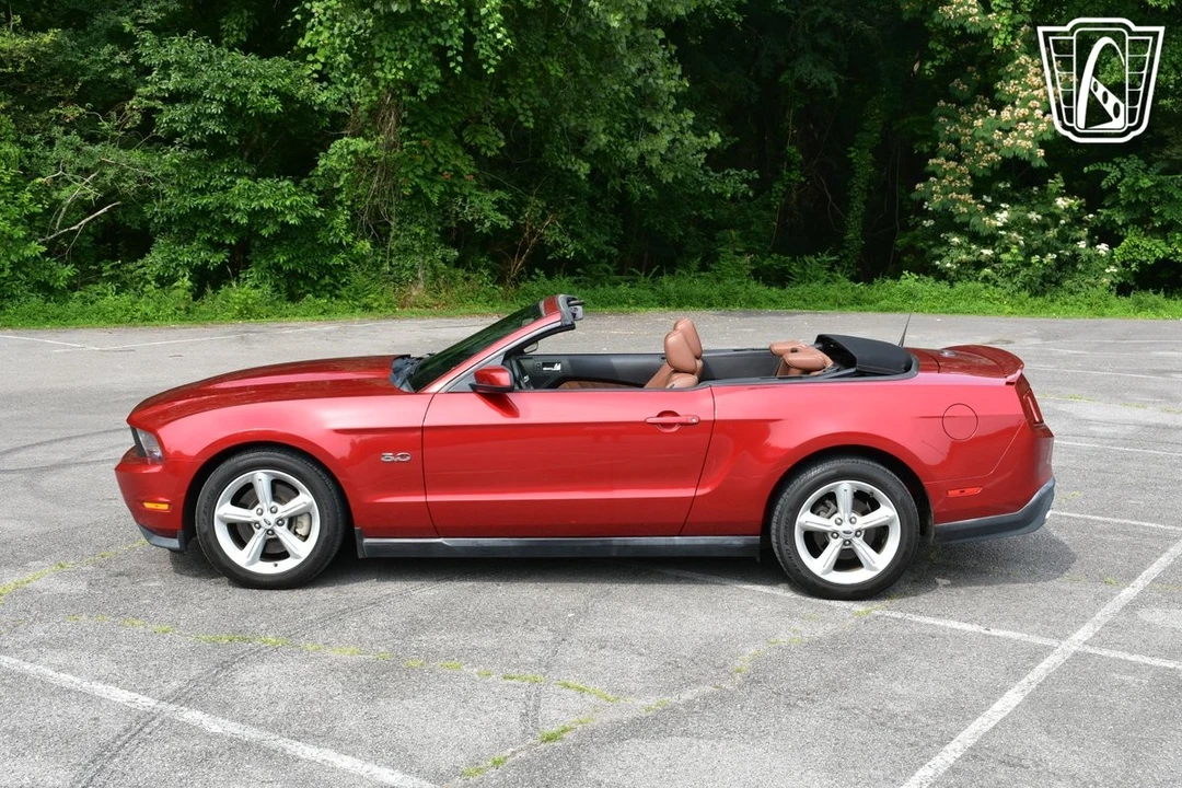 2011 Ford S197 Mustang - Image 7 of 12
