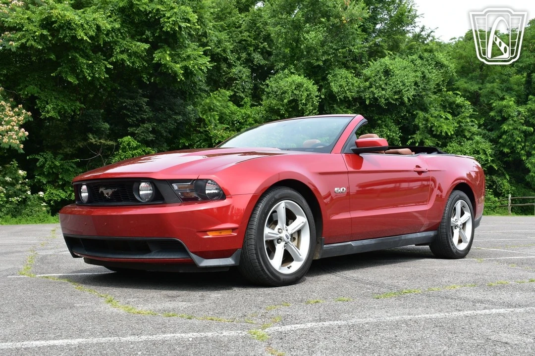 2011 Ford S197 Mustang - Image 6 of 12