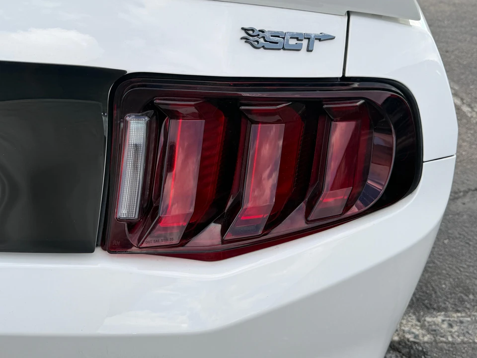 2011 Ford S197 Mustang - Image 26 of 31