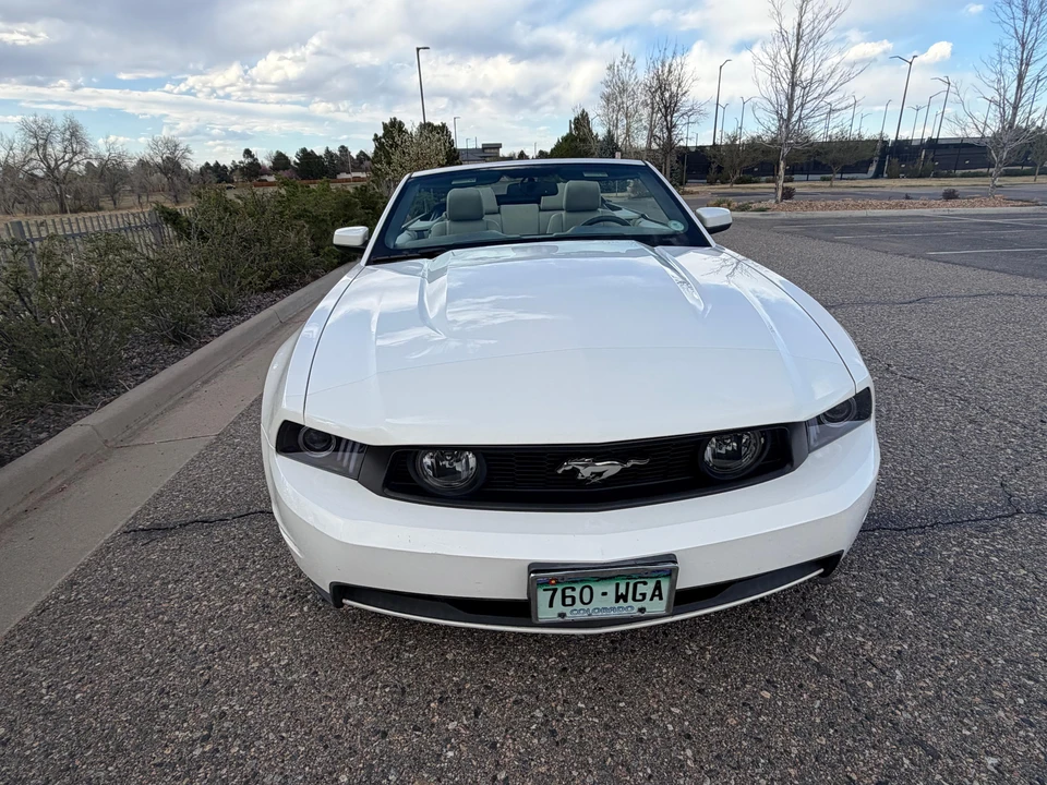 2011 Ford S197 Mustang - Image 6 of 31