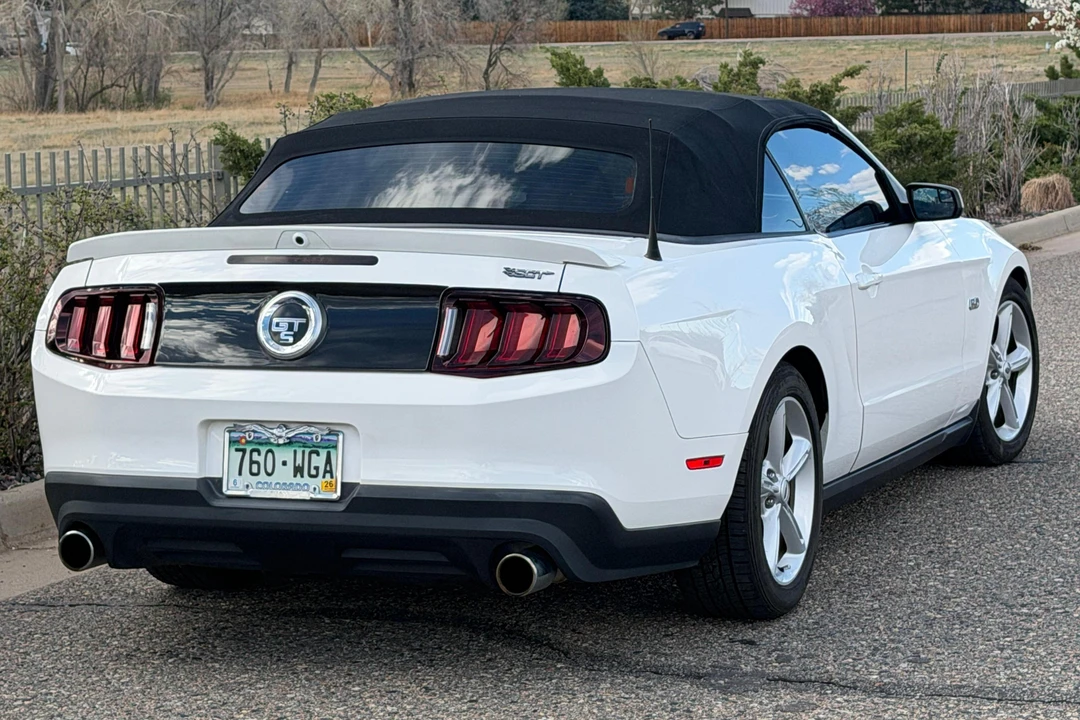 2011 Ford S197 Mustang - Image 4 of 31