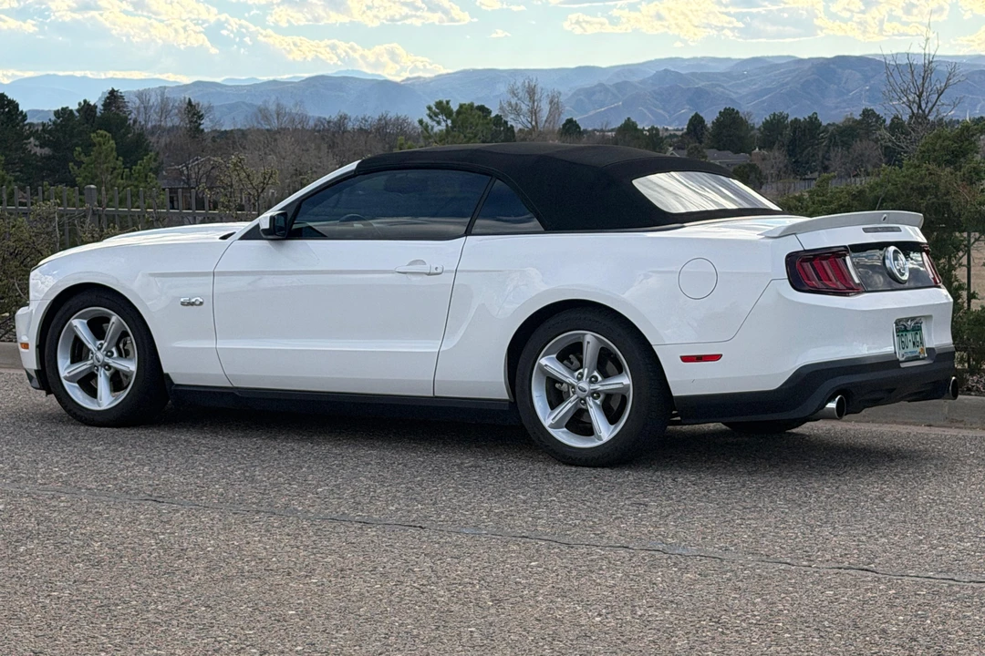 2011 Ford S197 Mustang - Image 11 of 31