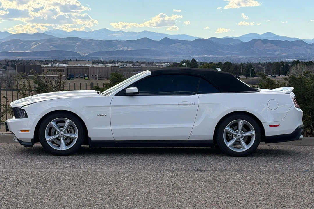 2011 Ford S197 Mustang - Image 7 of 31