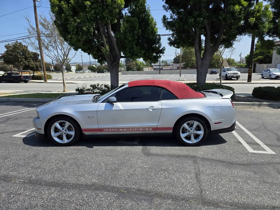 2011 Ford S197 Mustang GT - Image 2 of 19