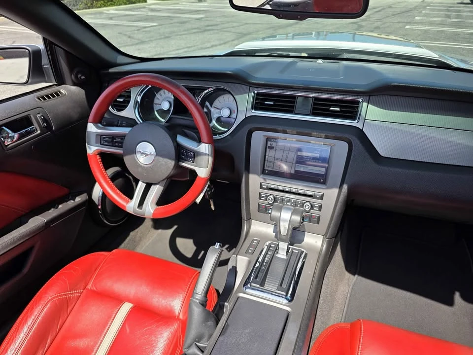 2011 Ford S197 Mustang GT - Image 16 of 19