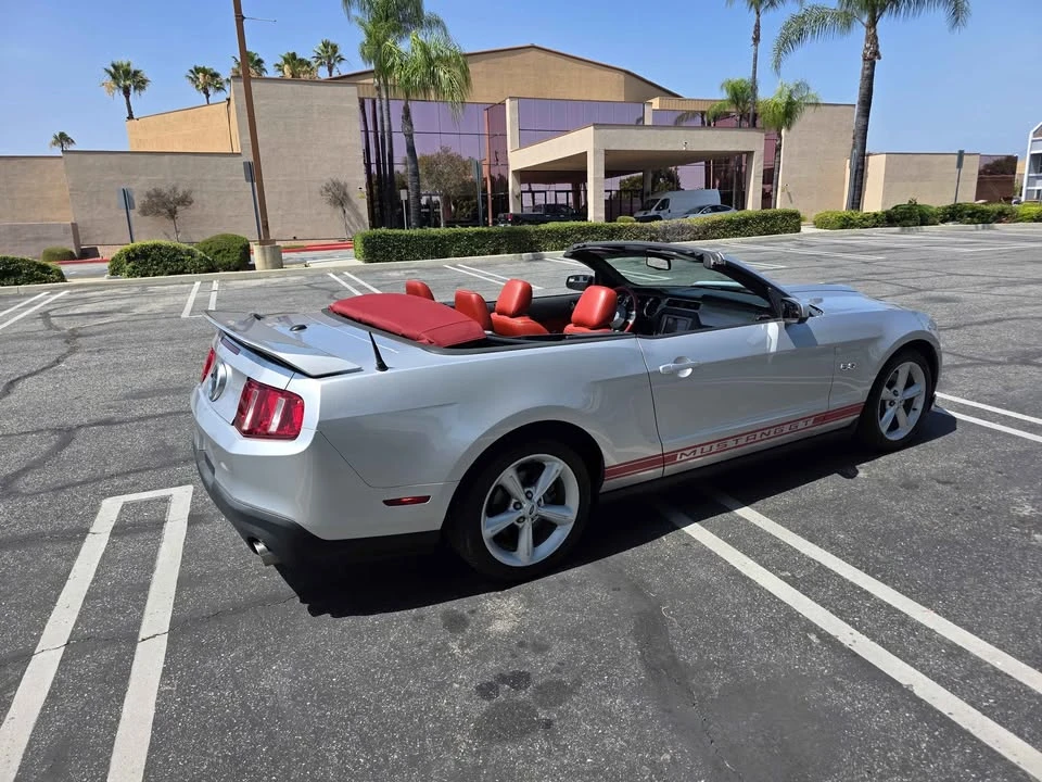 2011 Ford S197 Mustang GT - Image 13 of 19