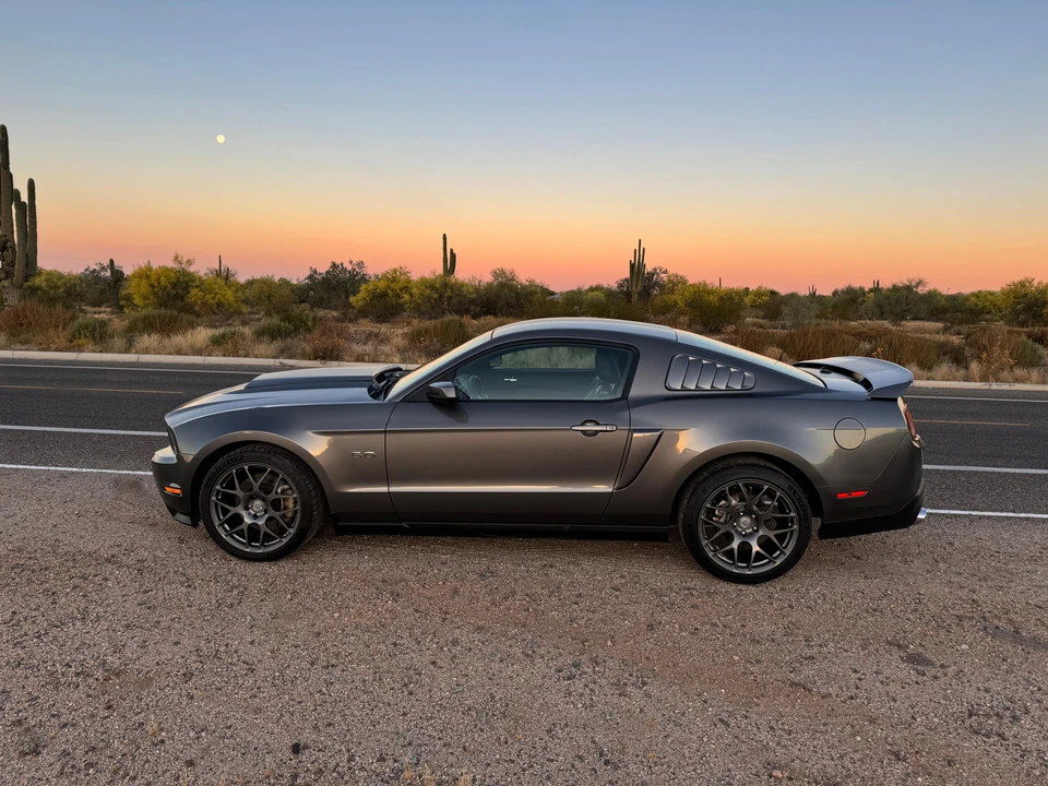 2011 Ford S197 Mustang - Image 18 of 31