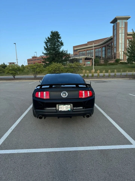 2011 Ford S197 Mustang GT - Image 5 of 10