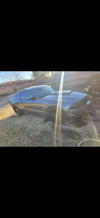 2011 Ford S197 Mustang GT - Image 4 of 11