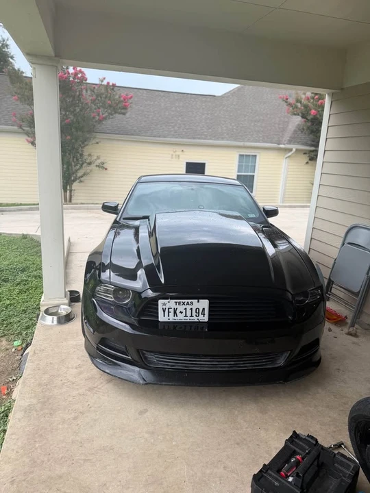 2011 Ford S197 Mustang GT - Image 3 of 13