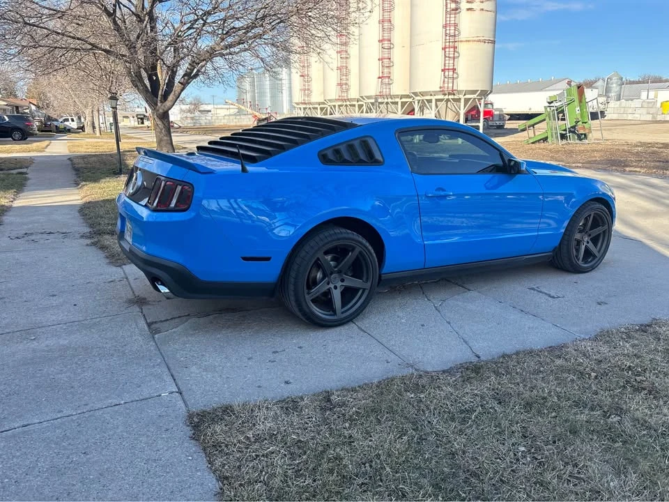 2011 Ford S197 Mustang GT - Image 2 of 3