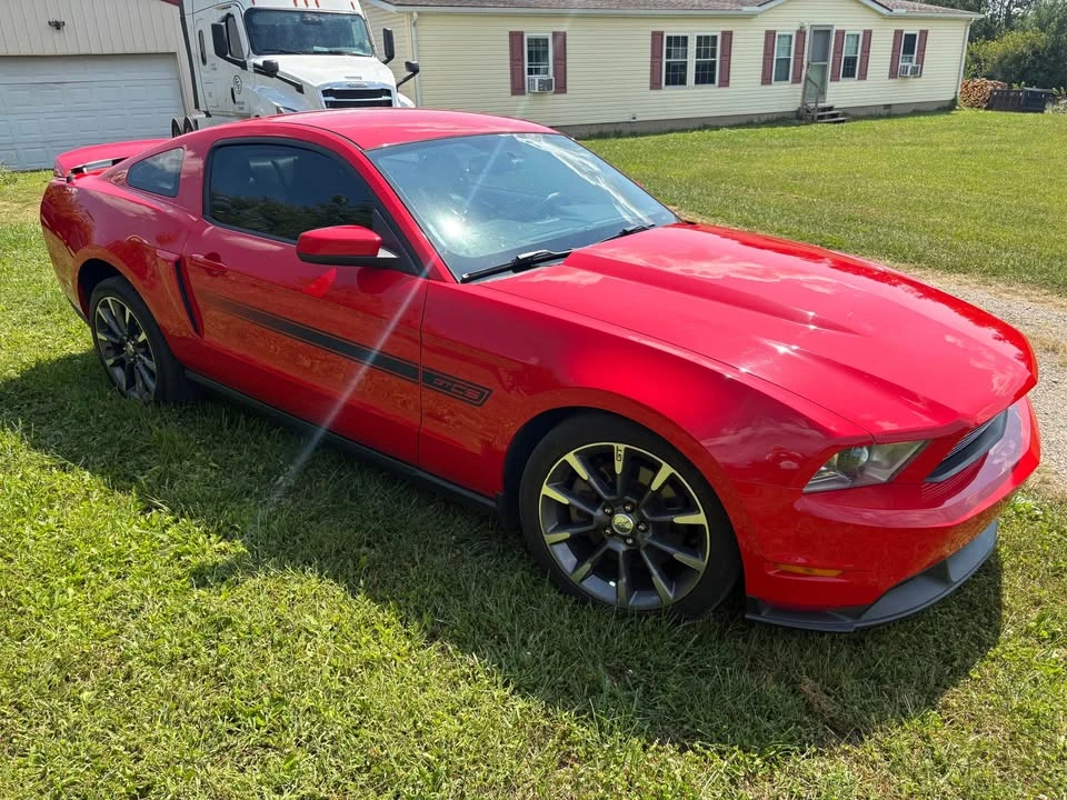 2011 Ford S197 Mustang GT - Image 3 of 10