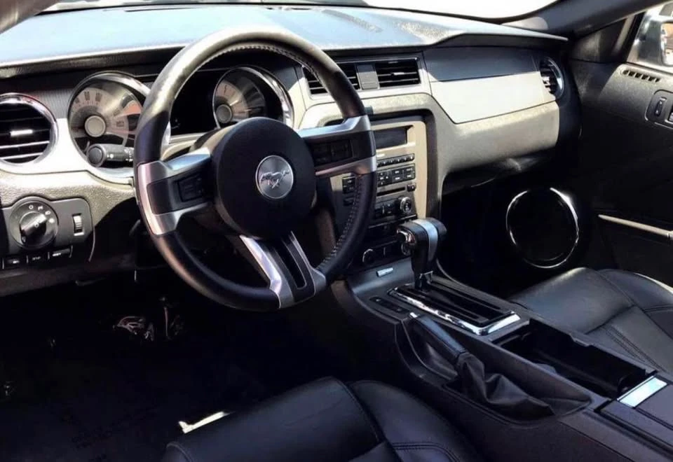 2011 Ford S197 Mustang GT - Image 5 of 6