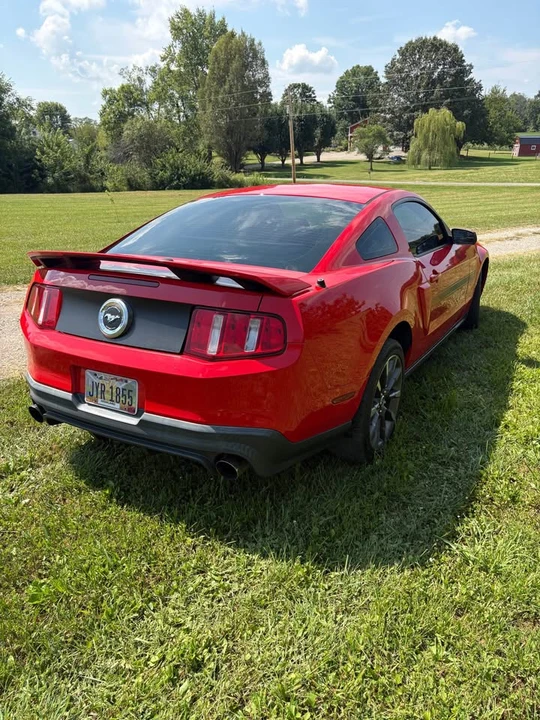 2011 Ford S197 Mustang GT - Image 4 of 10