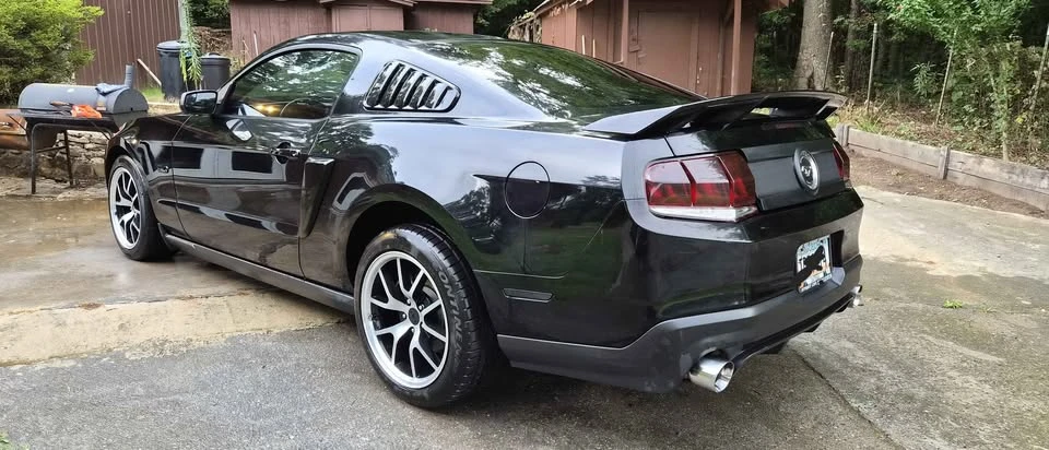 2011 Ford S197 Mustang GT - Image 3 of 5