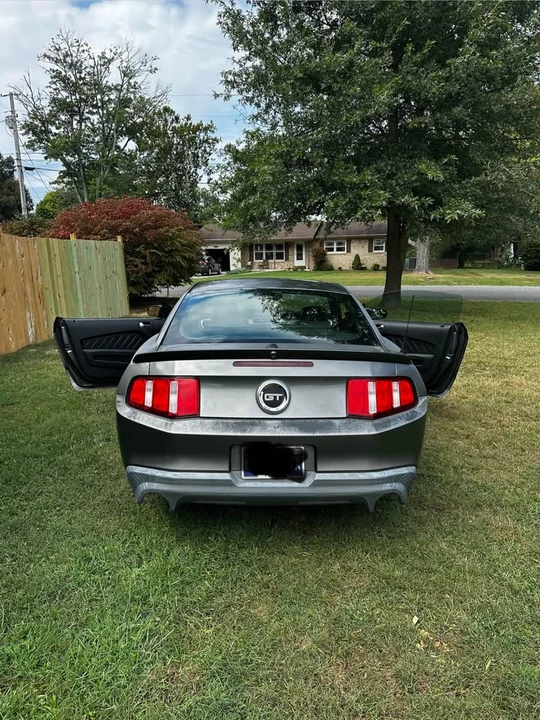 2011 Ford S197 Mustang GT - Image 4 of 11