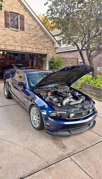 2011 Ford Mustang GT Premium Coupe 2D