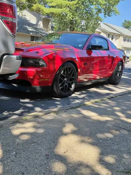 2011 Ford Mustang GT Premium Coupe 2D