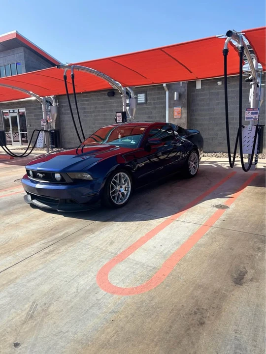 2011 Ford S197 Mustang GT - Image 10 of 17