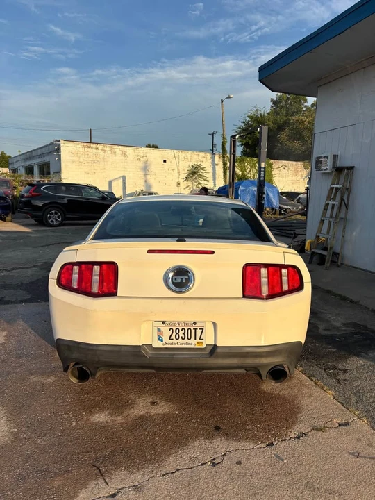 2011 Ford S197 Mustang GT - Image 5 of 7