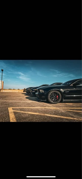 2011 Ford S197 Mustang GT - Image 2 of 8