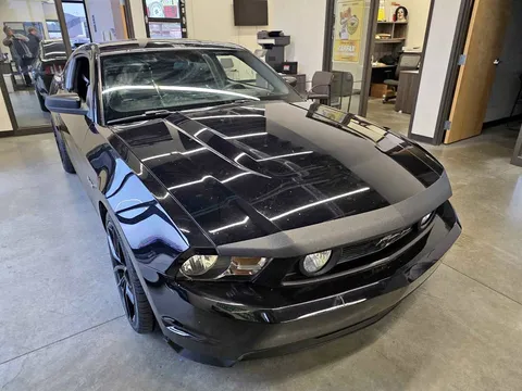 2011 Ford Mustang GT Premium Coupe 2D